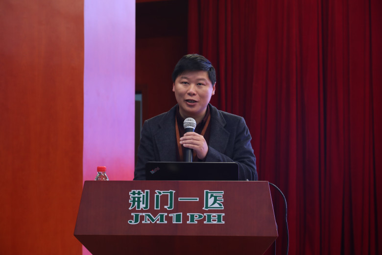 王军海.jpg 王军海.jpg