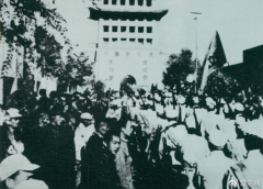 【党史百年·天天读】8月14日 